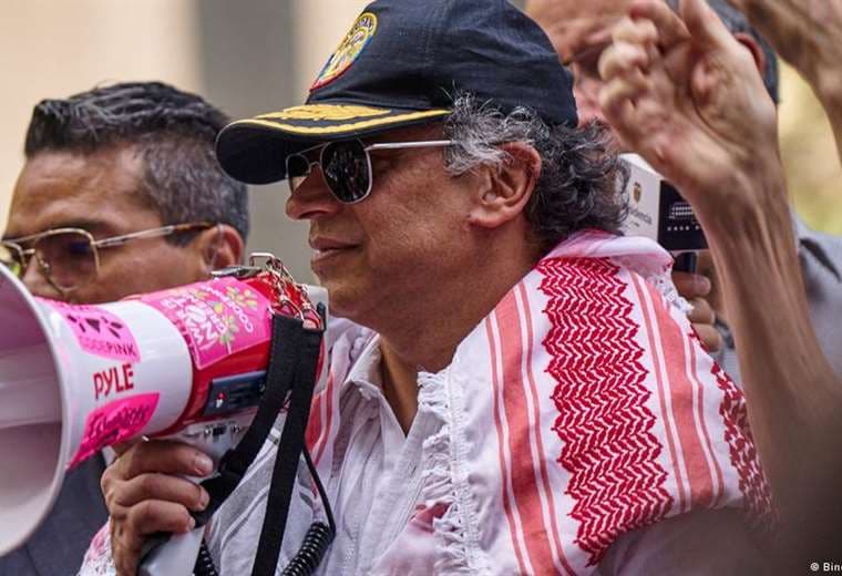 Petro advierte a Trump que "no despierten al jaguar" sobre ataque a lanchas en el Caribe