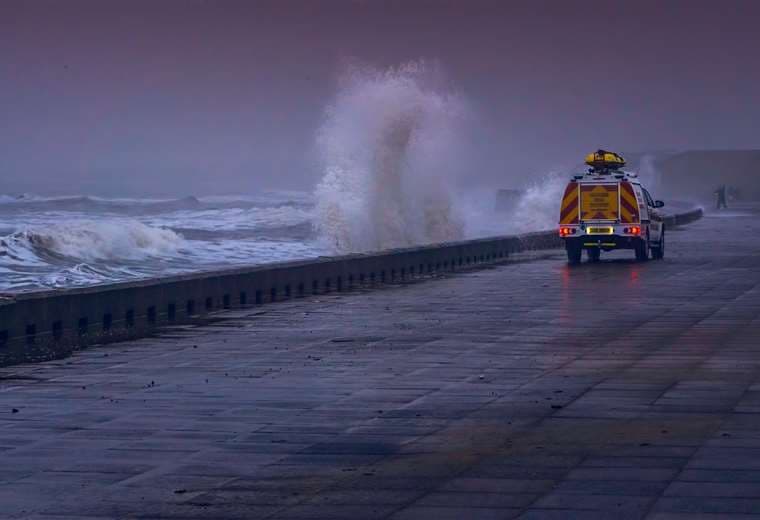 Mueren 37 personas en inundaciones repentinas en Marruecos