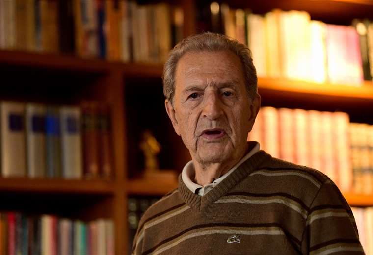 Muere el expresidente de Ecuador Rodrigo Borja a los 90 años