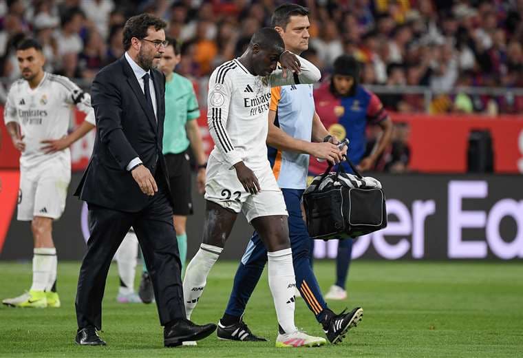 Ferland Mendy vuelve a lesionarse, esta vez en el bíceps femoral