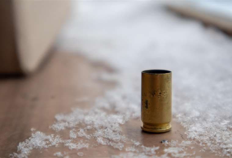 Sicarios entran a soda y minisúper para acribillar a sus víctimas