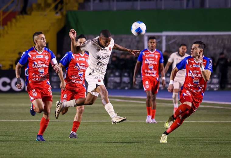 Nadie como la Liga en Centroamérica: Llegó el tricampeonato