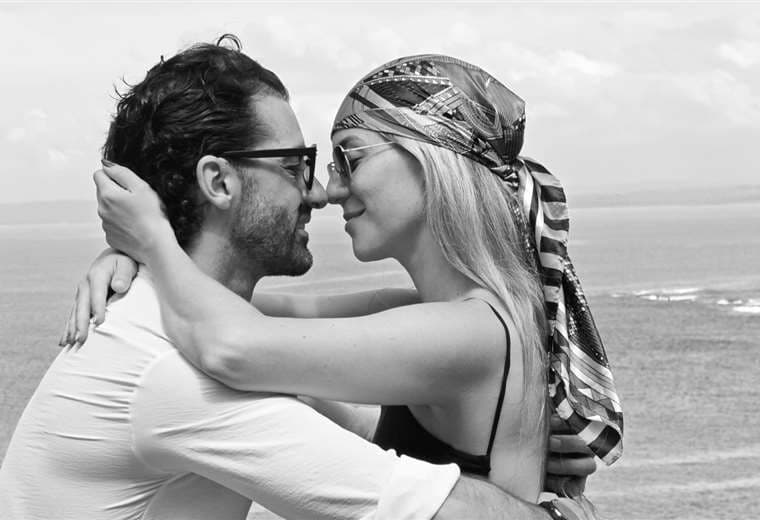 “Sigo eligiéndote”: “Mimi” Ortiz y Toni Costa celebran su primer aniversario