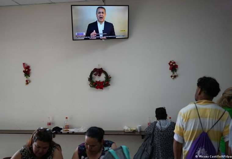 Expresidente de Honduras agradece a Trump "por reconocer injusticia"