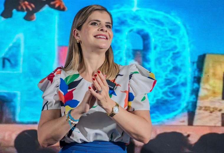 Encuesta CIEP-UCR: Laura Fernández alcanza 44% en intención de voto a menos de una semana de las elecciones