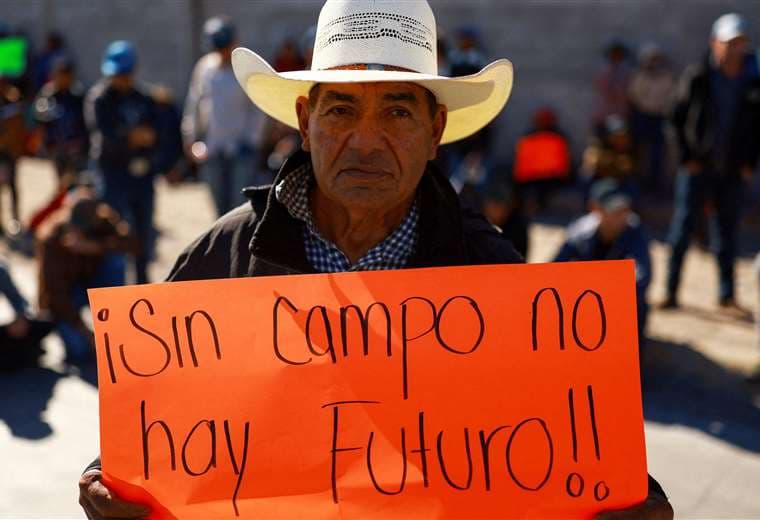 Trump amenaza a México con arancel del 5% si "continúa incumpliendo" el Tratado de Aguas suscrito con EE.UU.