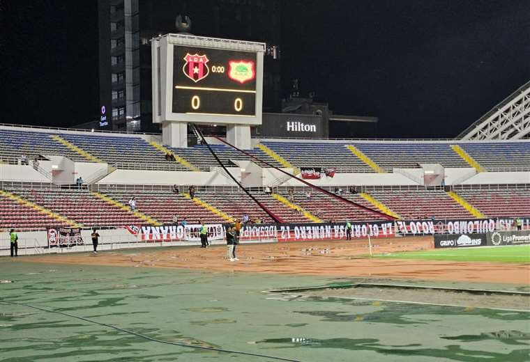 La Liga cuenta los días para volver al Morera tras el mal negocio de jugar en el Estadio Nacional