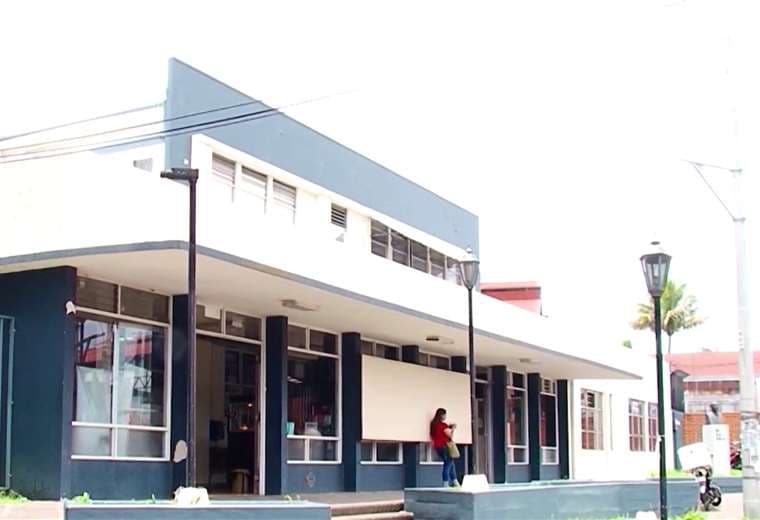 Director del Hospital de Mujeres rompe silencio sobre anuncio de suspensión de guardias