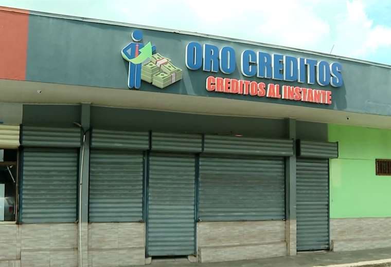 Desaparición de Rashab y Nelson: Motorizados balean oficina de préstamos en Orotina