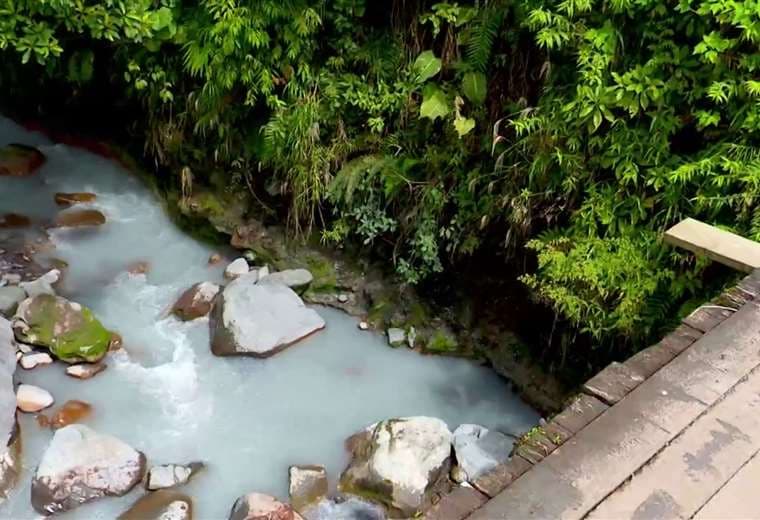 Vecinos de Bajos del Toro sin plan de emergencia en caso de fuerte erupción del Poás