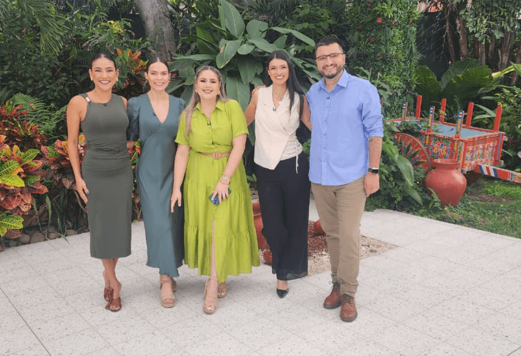 Ya en brazos y con una sonrisa: Periodista de Buen Día tiene a su pequeña Mariana en casa