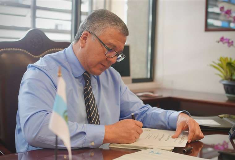 Rector de UCR reclama al Conare por divulgación de comunicado sobre distribución del FEES