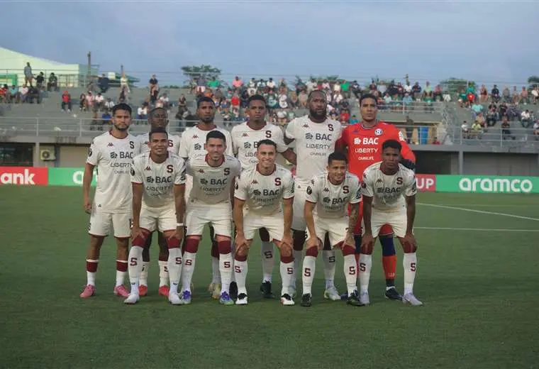 Wanchope lo tiene claro: "Vamos a buscar un delantero"