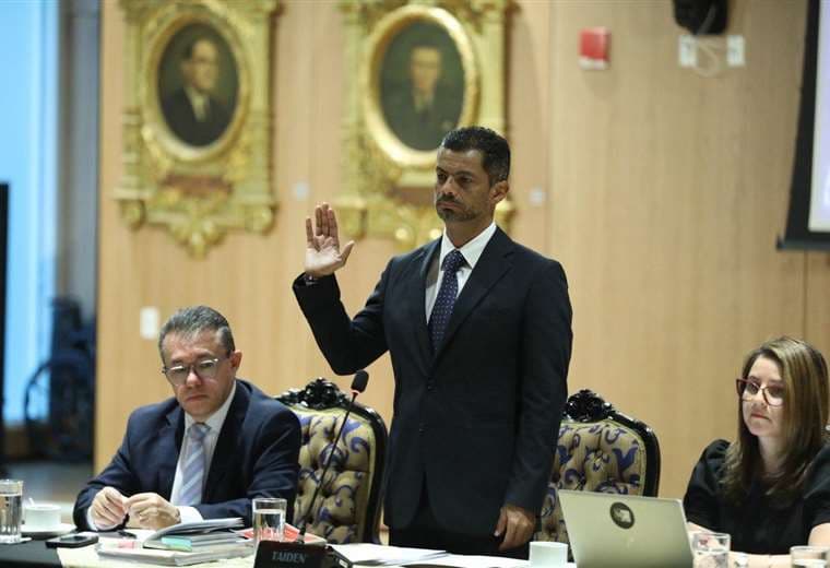 ¿Por qué el Fiscal General pidió que su comparecencia ante comisión legislativa fuera secreta?