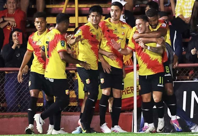 Herediano llega a la fecha 17 sin campo de maniobra