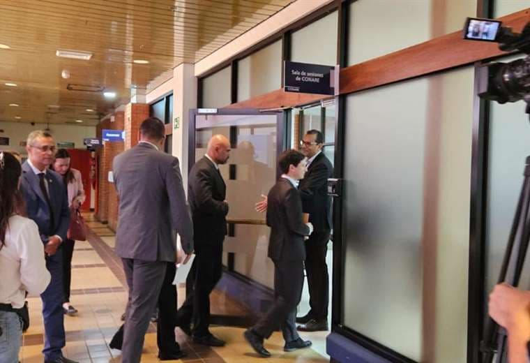 Consejo Universitario de UCR respalda a rector y pide suspender redistribución de FEES