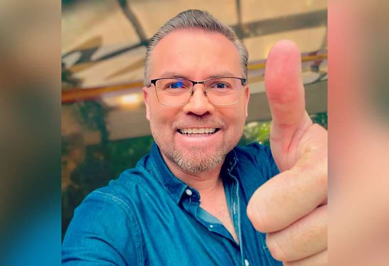 Padre Mix se une como juez a Los Piratas del Ritmo en 'Sábado Feliz'