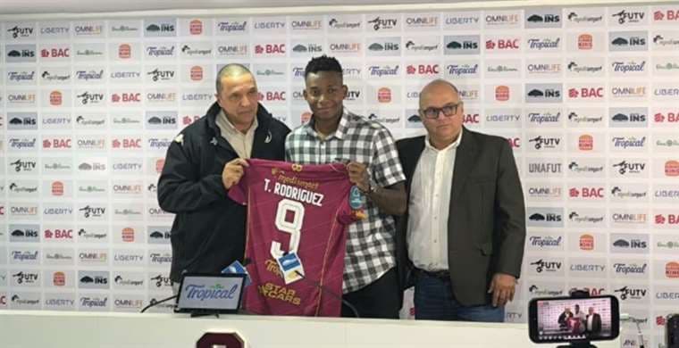 Tomás Rodríguez asegura que venir a Saprissa “siempre fue la primera opción”