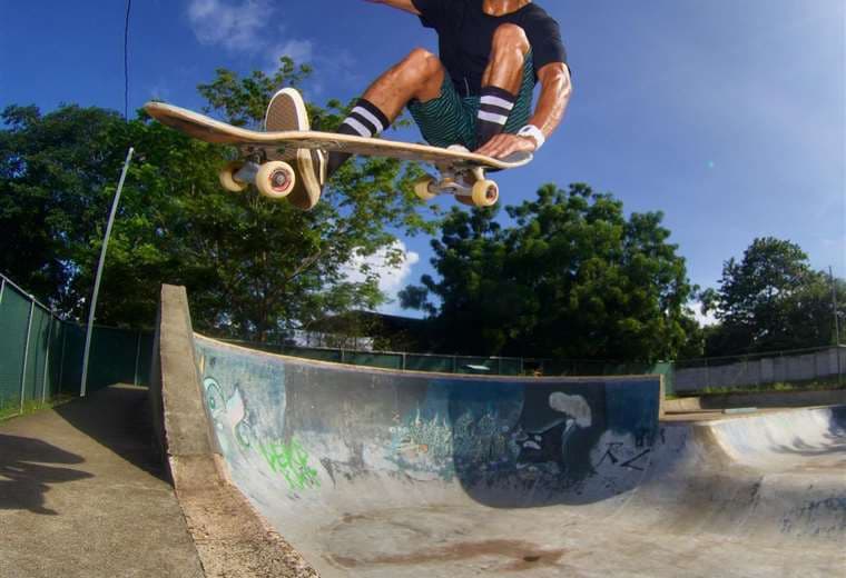 Lanzan campaña para remodelar Skate Park en Villarreal de Santa Cruz