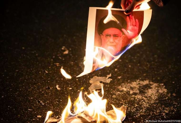 Cifra de muertos en protestas de Irán superaría los 2.000