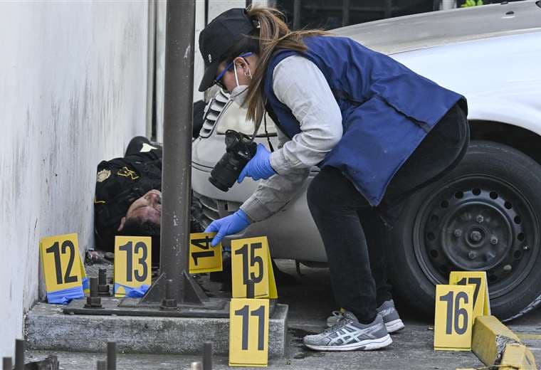 Pandilleros matan a siete policías en Guatemala tras represión de motines carcelarios