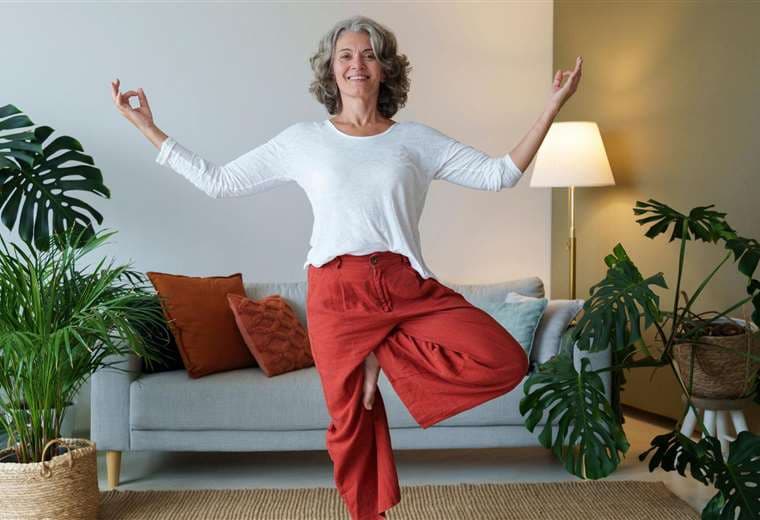 Estos son los sorprendentes beneficios de pararse sobre una sola pierna