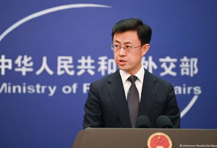 China apela al "beneficio mutuo" con Canadá tras presión arancelaria de Trump