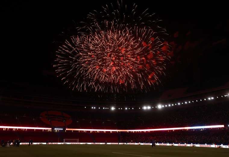 Video: Ratas sorprenden en el Camp Nou