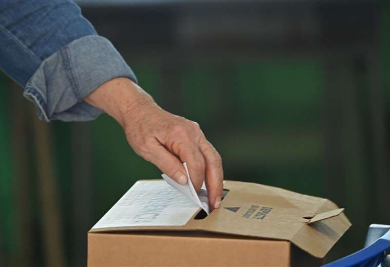 ¿Quiénes son los que se mantienen indecisos de cara a las elecciones?