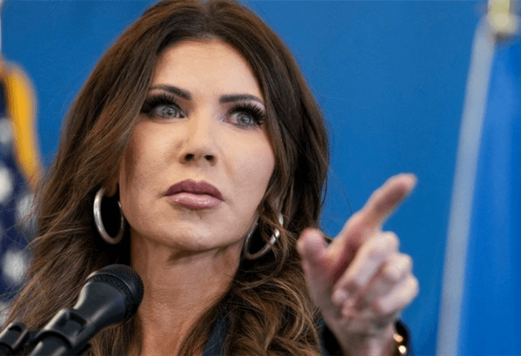 Kristi Noem, la figura clave de Trump al frente de la ofensiva migratoria en EE. UU.