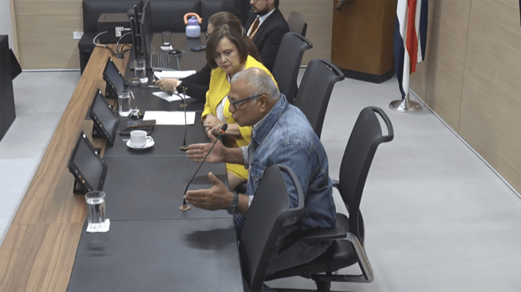 “El 3 de marzo me rematan mi casa”: Arroceros claman por ayuda a diputados