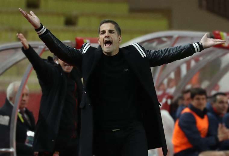 Robert Moreno y sus polémicas: Este es el técnico que lidera la puja por dirigir a La Sele