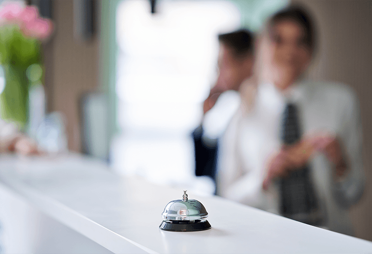 ¿Pueden grabarlo en su habitación de hotel? Esto dice la ley en Costa Rica