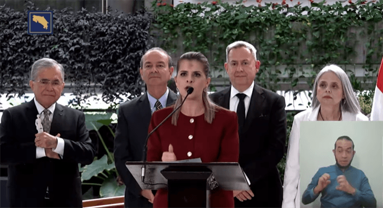 Laura Fernández anuncia equipo técnico para impulsar reformas legales y constitucionales