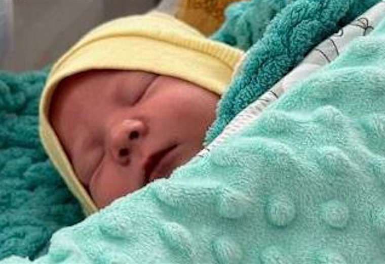 Crisis demográfica obliga a Ucrania a congelar esperma de soldados que combaten contra Rusia