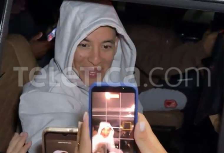 Video: Daddy Yankee llega a Costa Rica para compartir su testimonio de fe