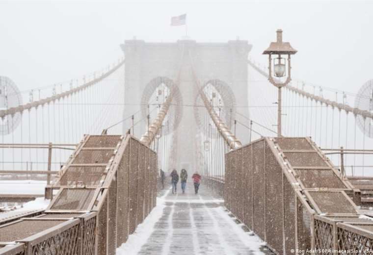 Costa este de EE. UU. se alista para nueva tormenta invernal