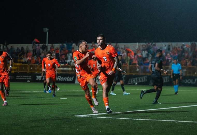 Puntarenas derrota a Sporting en el último suspiro