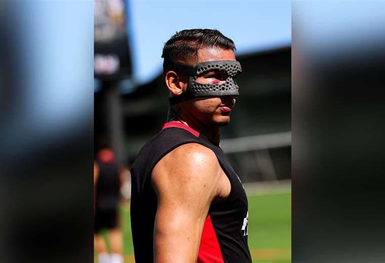 Con máscara incluida: Así entrena Fernando Piñar tras el clásico