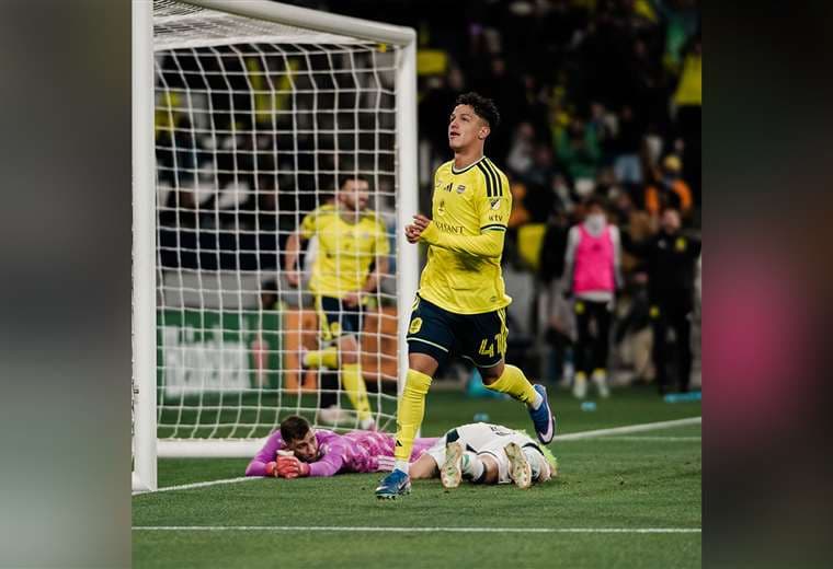 Llueven elogios para Warren Madrigal en su debut en la MLS