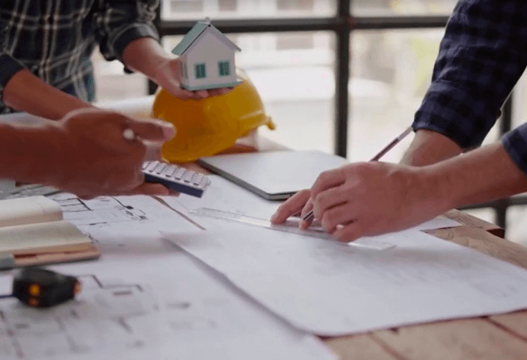 Las preguntas que debe hacerse antes de comprar casa (y cómo responderlas)