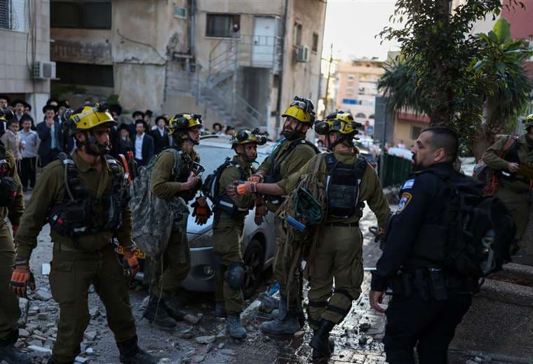 Más de 200 muertos en Irán tras ataques de EE. UU. e Israel 