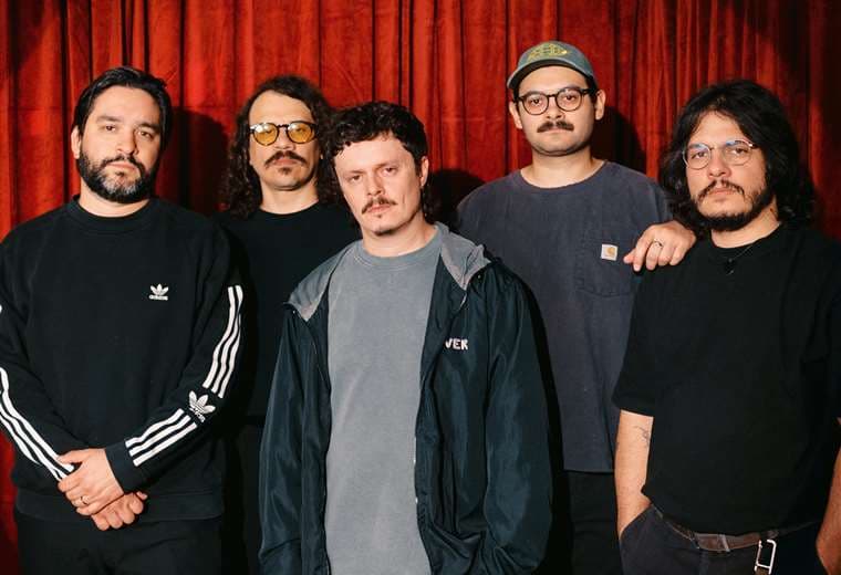 Adiós Cometa estrena "Un destello de luz" y consolida su etapa más íntima y madura