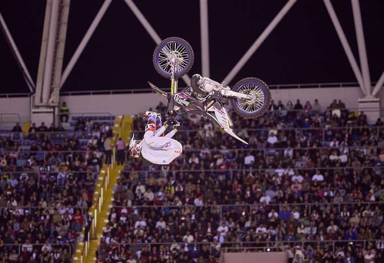 X-Knights 2026/MA Comunicación