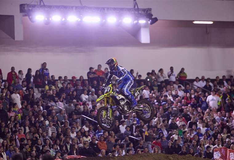 X-Knights 2026/MA Comunicación