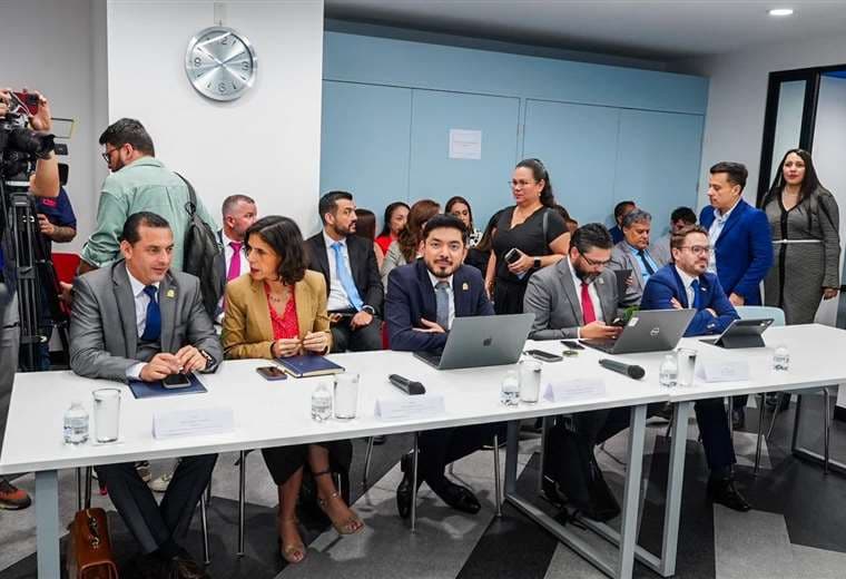 Inicia negociación del FEES para 2027