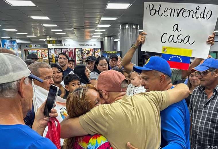 Confirman más liberaciones de presos políticos en Venezuela
