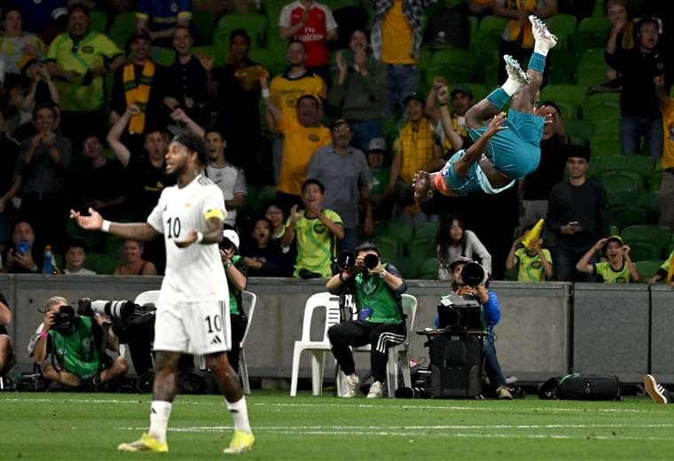 Video: Un jugador de Australia bailó como Michael Jackson para celebrar un gol