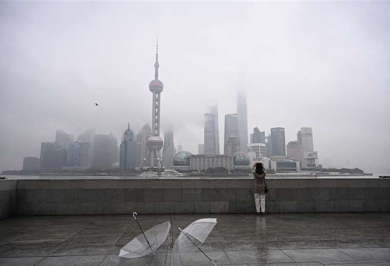 China fija su meta de crecimiento más baja en décadas ante el estancamiento del consumo