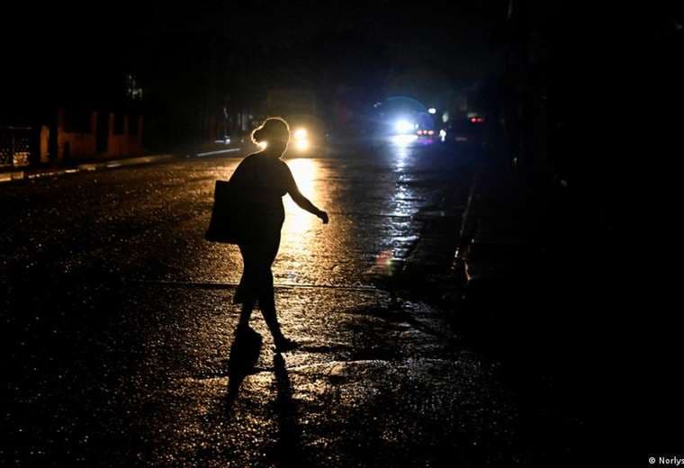 Apagón masivo afecta dos tercios de Cuba